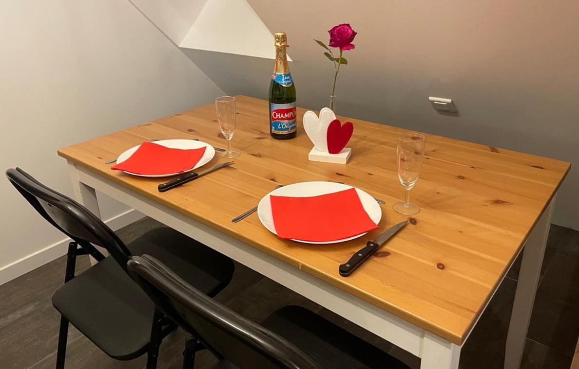 Charmant Studio Tout Confort Cesson Sevigne . Kültér fotó